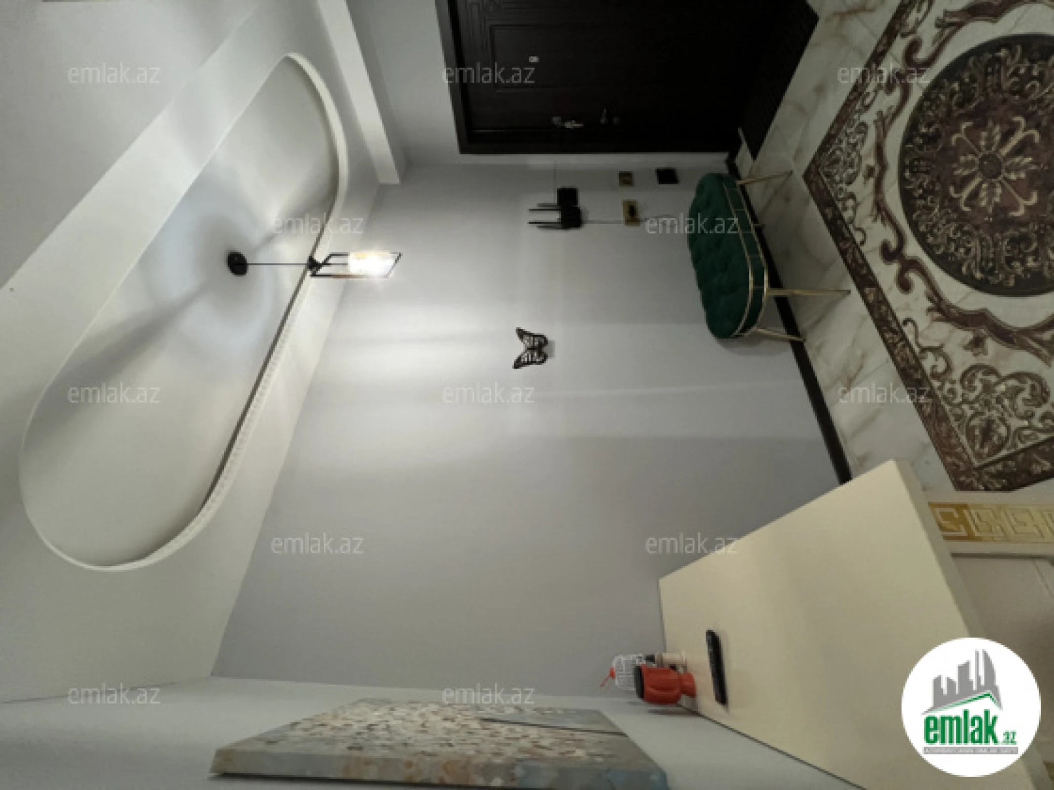 Satılır 3 otaqlı yeni tikili 75 m²