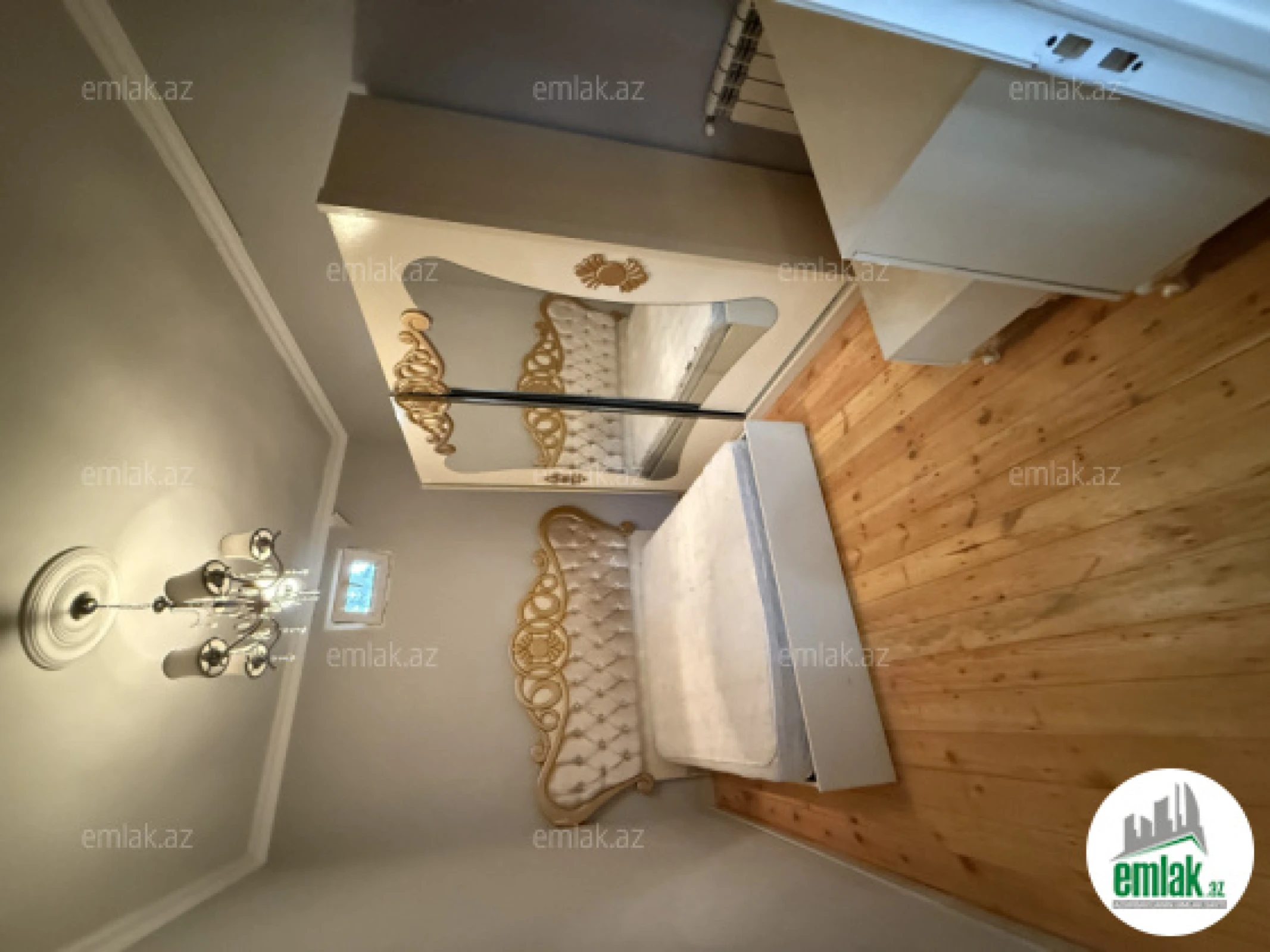 Satılır 5 otaqlı həyət evi 2.5 m²