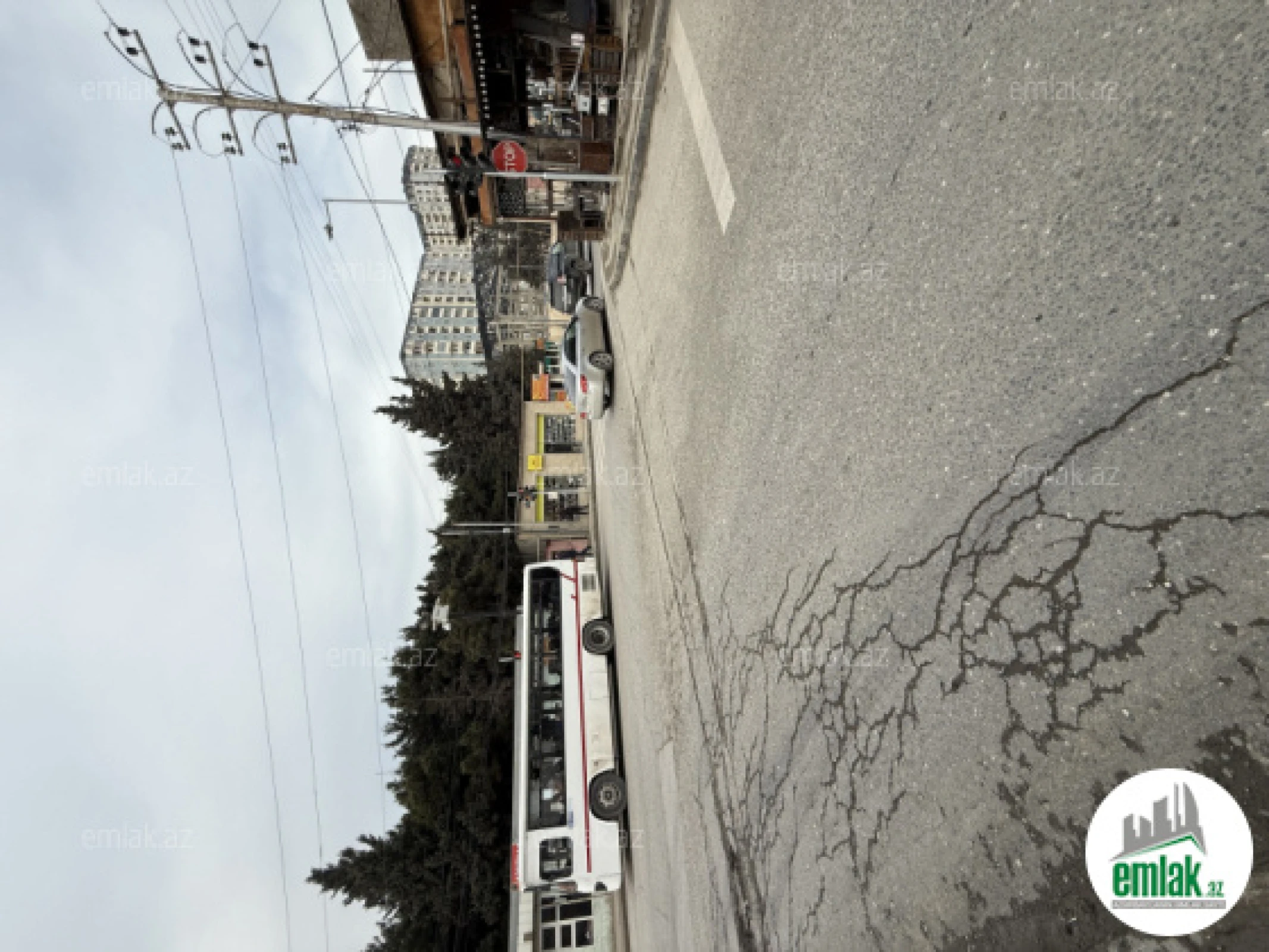 Satılır 5 otaqlı həyət evi 2.5 m²