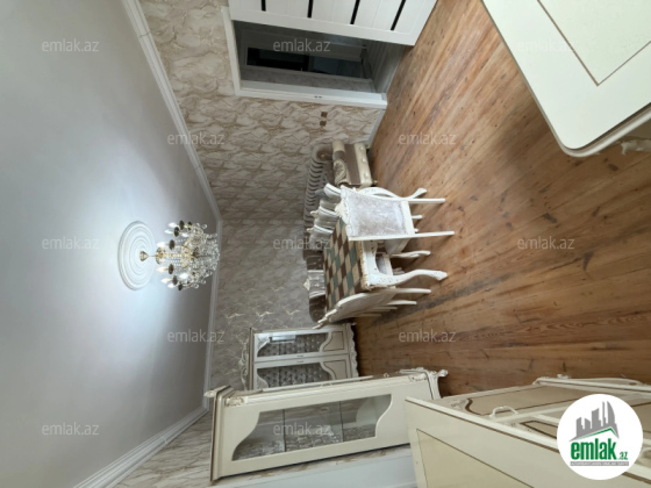 Satılır 5 otaqlı həyət evi 2.5 m²