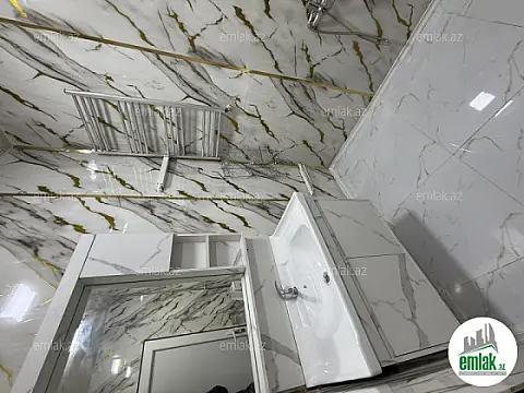 Satılır 5 otaqlı həyət evi 2.5 m²