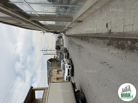 Satılır 5 otaqlı həyət evi 2.5 m²