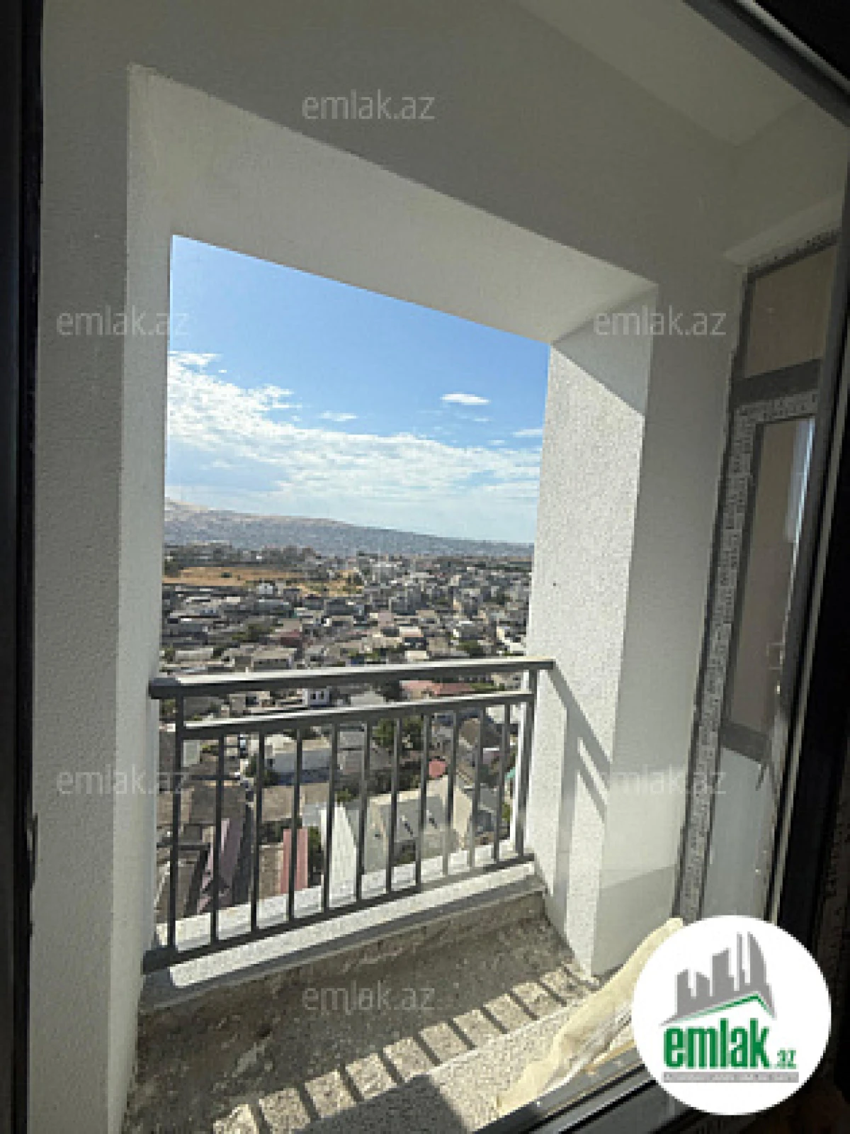 Satılır 3 otaqlı yeni tikili 78 m²