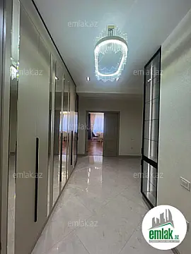 Satılır 3 otaqlı yeni tikili 108 m²