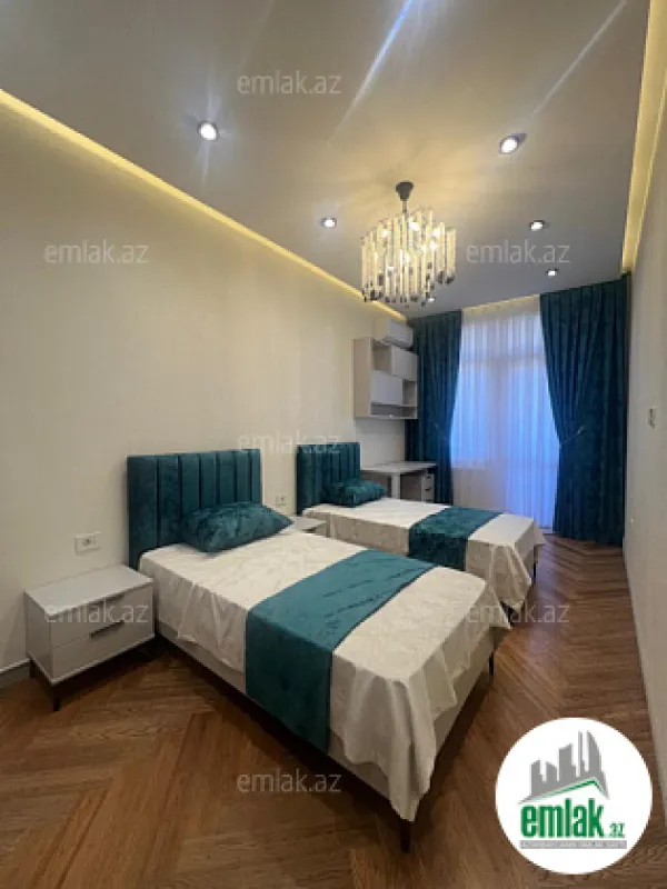 Satılır 3 otaqlı yeni tikili 108 m²