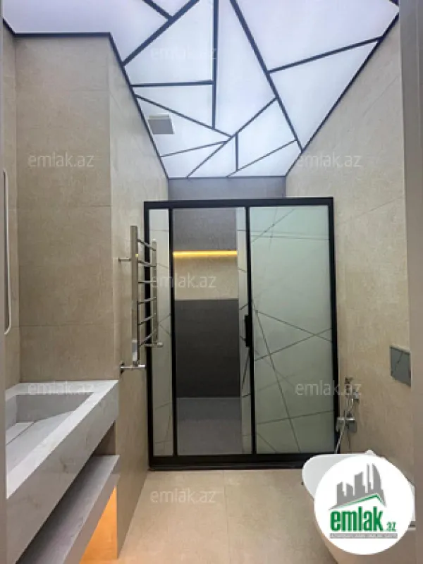 Satılır 3 otaqlı yeni tikili 108 m²