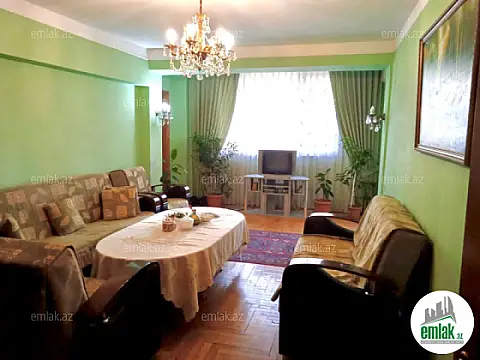Satılır 3 otaqlı köhnə tikili 100 m² — Bakı 3 otaq 100.00 m²