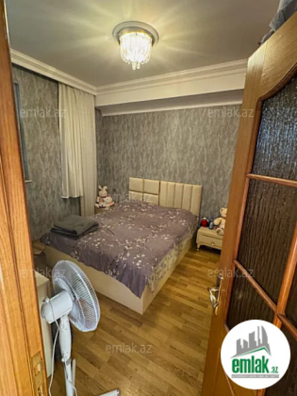Satılır 2 otaqlı yeni tikili 75 m²