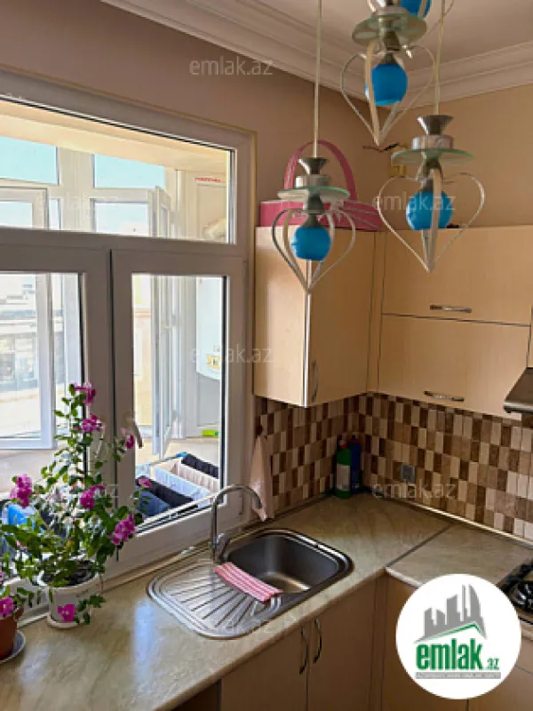 Satılır 2 otaqlı yeni tikili 75 m²