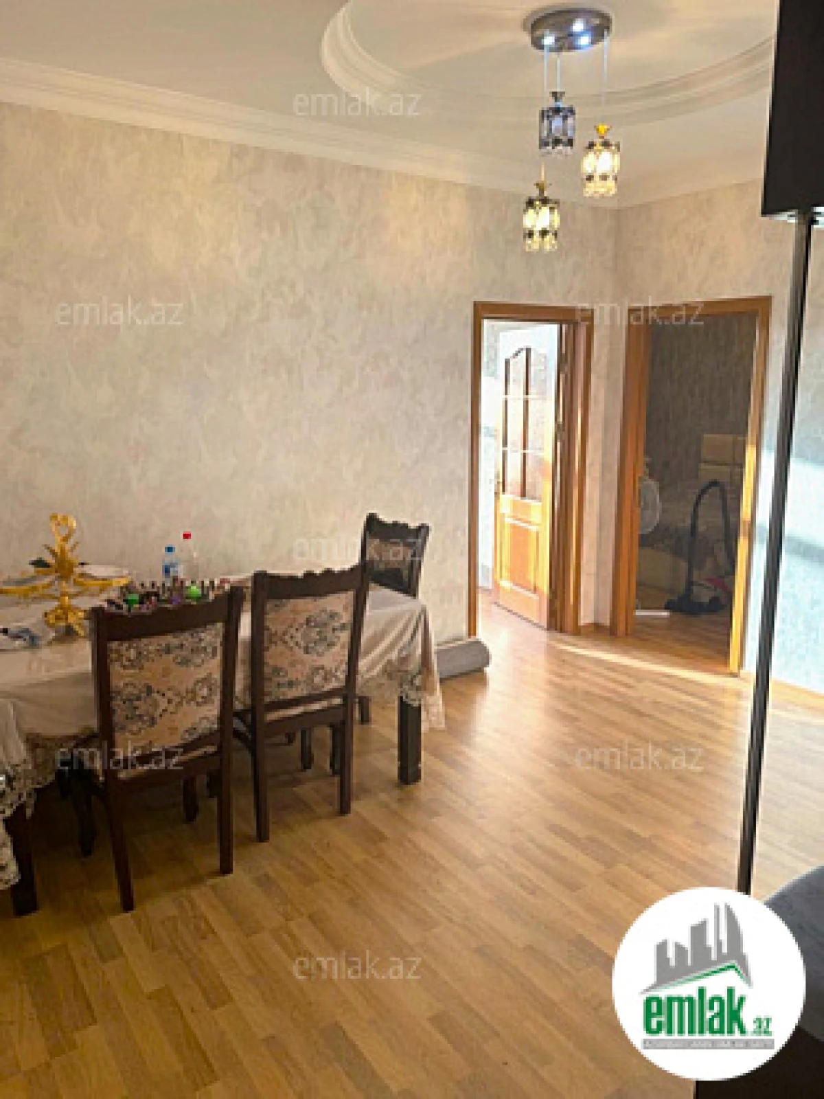 Satılır 2 otaqlı yeni tikili 75 m²