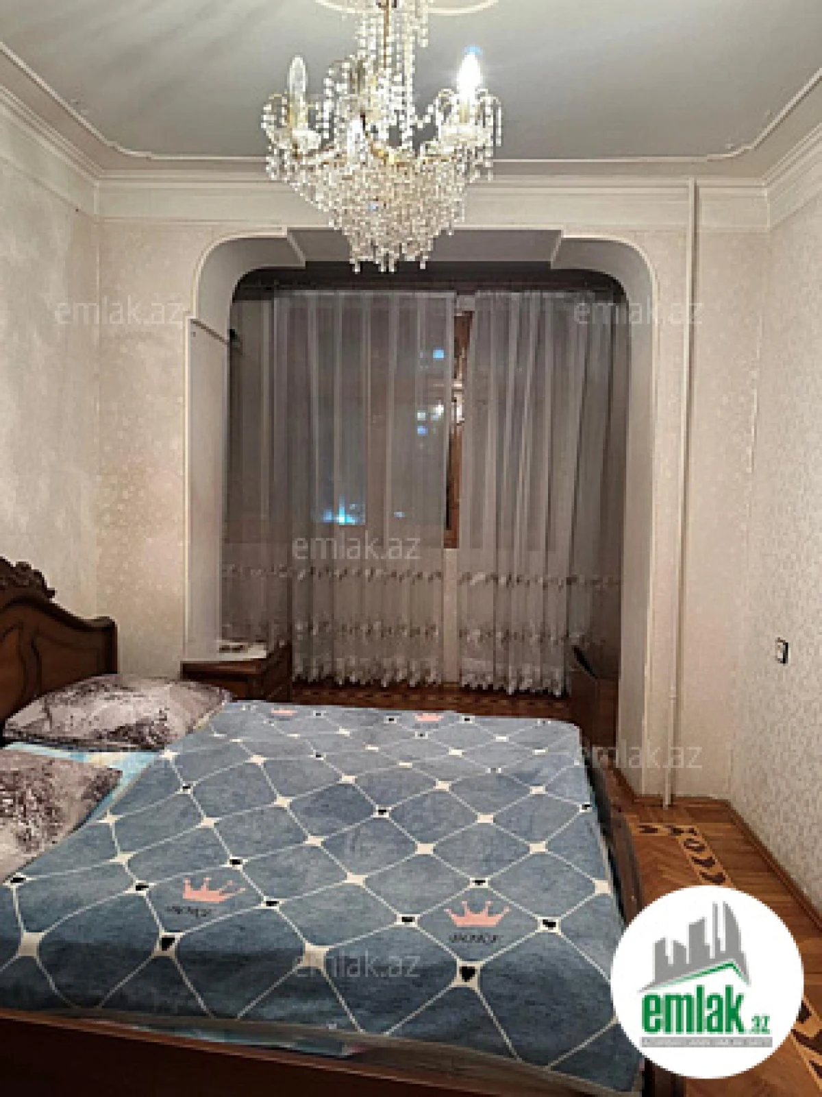 Satılır 3 otaqlı köhnə tikili 90 m²