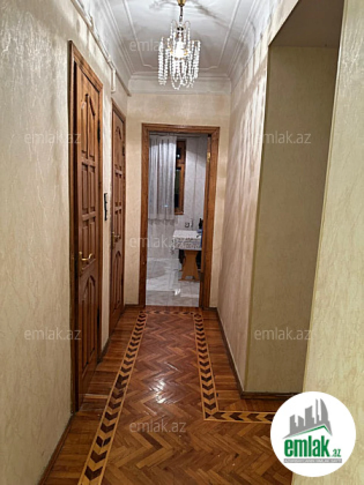 Satılır 3 otaqlı köhnə tikili 90 m²