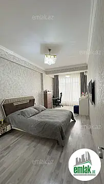 Satılır 3 otaqlı yeni tikili 130 m²