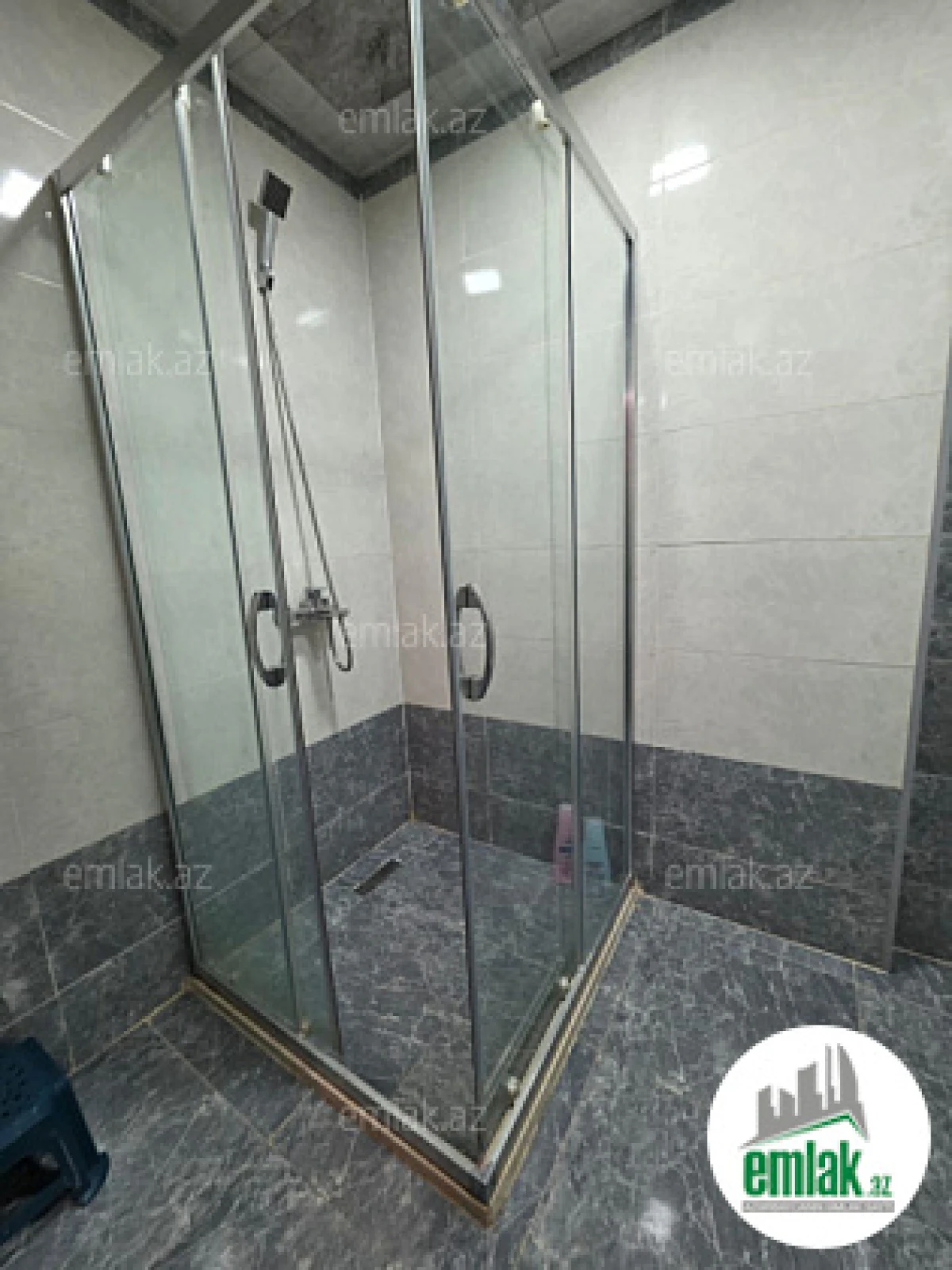 Satılır 2 otaqlı yeni tikili 63 m²