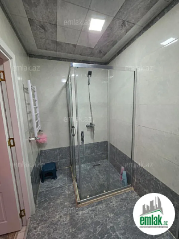 Satılır 2 otaqlı yeni tikili 63 m²