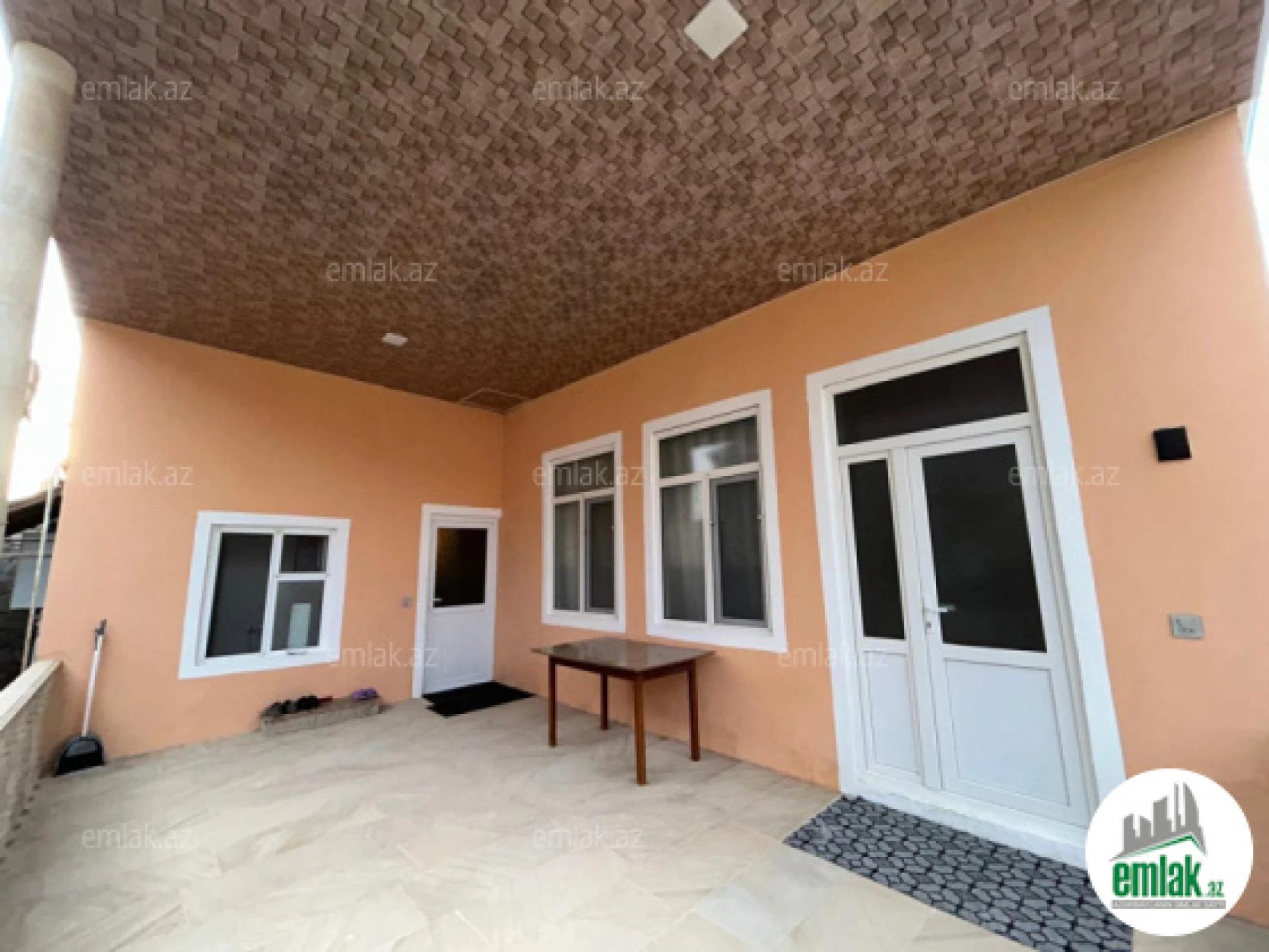 Satılır 3 otaqlı həyət evi 65 m²