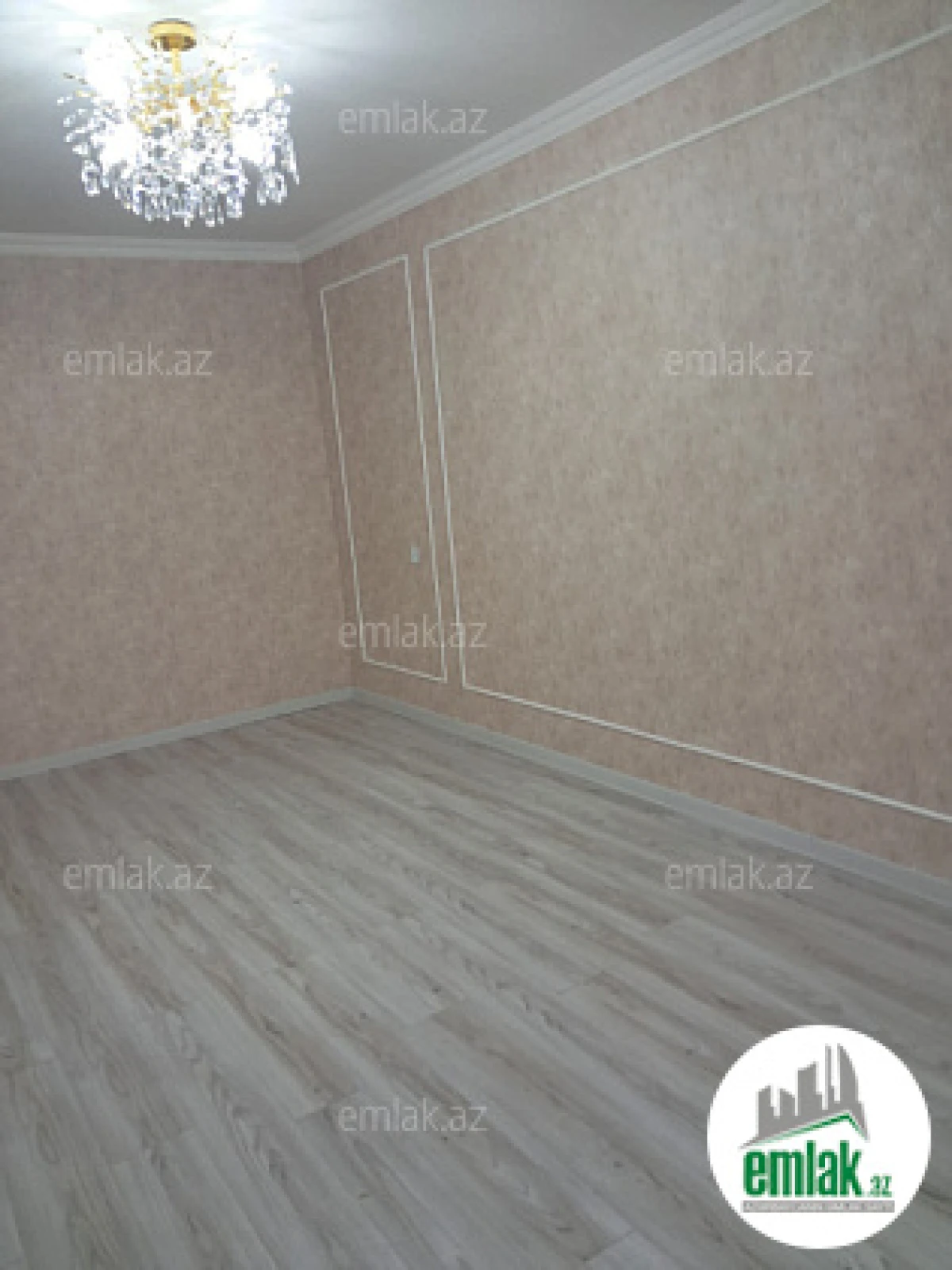 Satılır 3 otaqlı köhnə tikili 90 m²