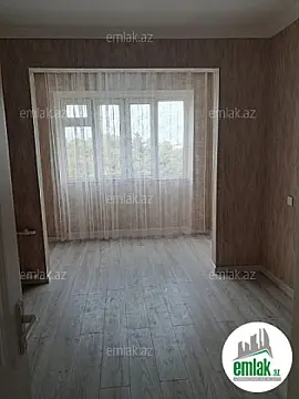 Satılır 3 otaqlı köhnə tikili 90 m²