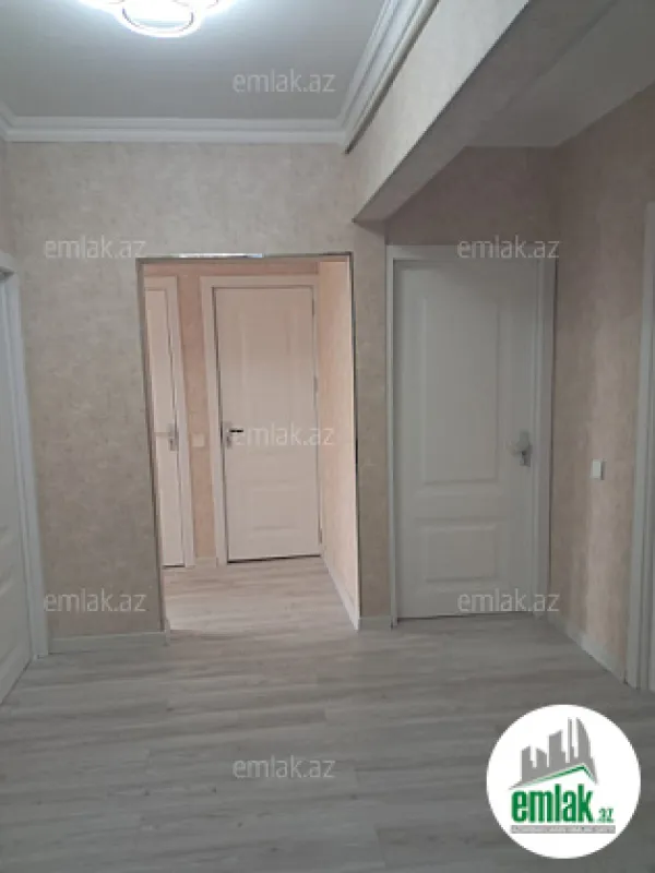 Satılır 3 otaqlı köhnə tikili 90 m²