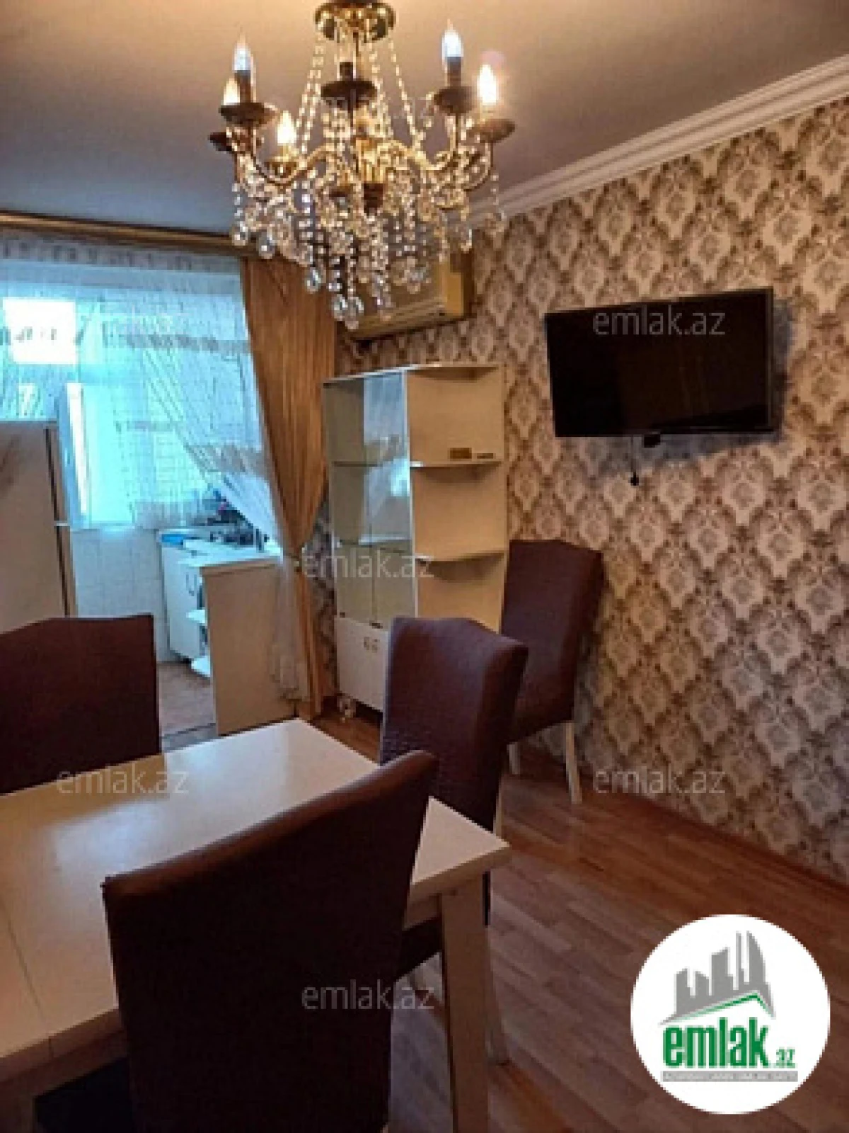 Satılır 1 otaqlı köhnə tikili 40 m²