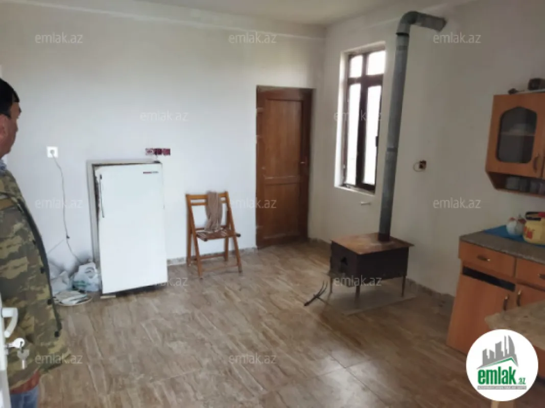 Satılır 2 otaqlı obyekt 60 m²