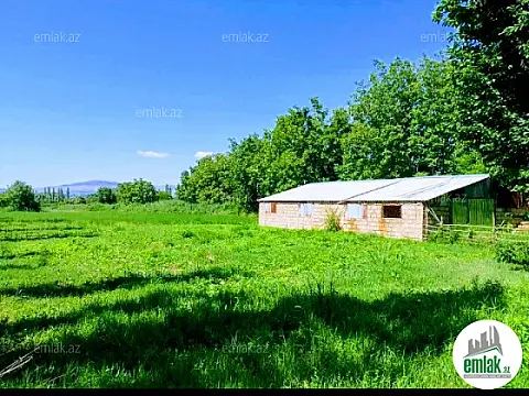 Satılır 1 otaqlı yeni tikili 150 m² — Şəki 1 otaq 150.00 m²