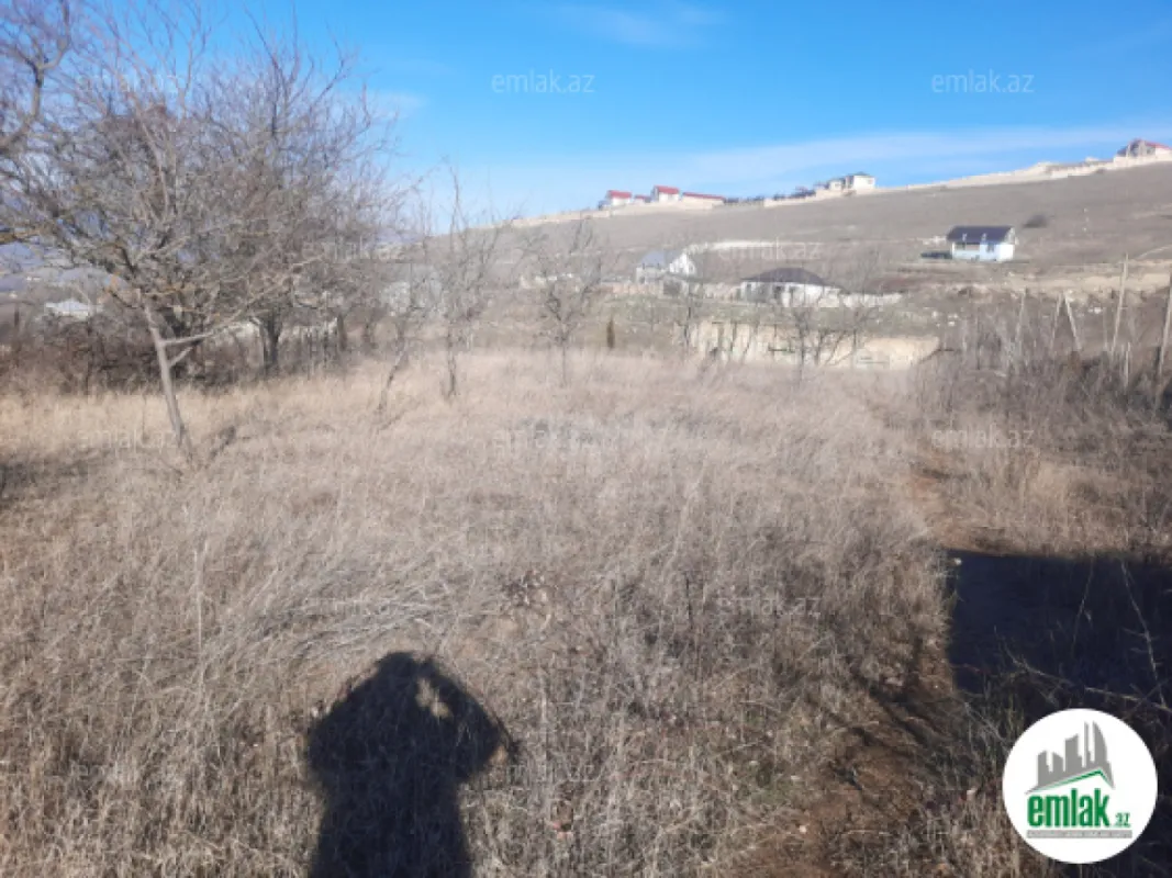 Satılır 5 otaqlı mənzil 200 m²