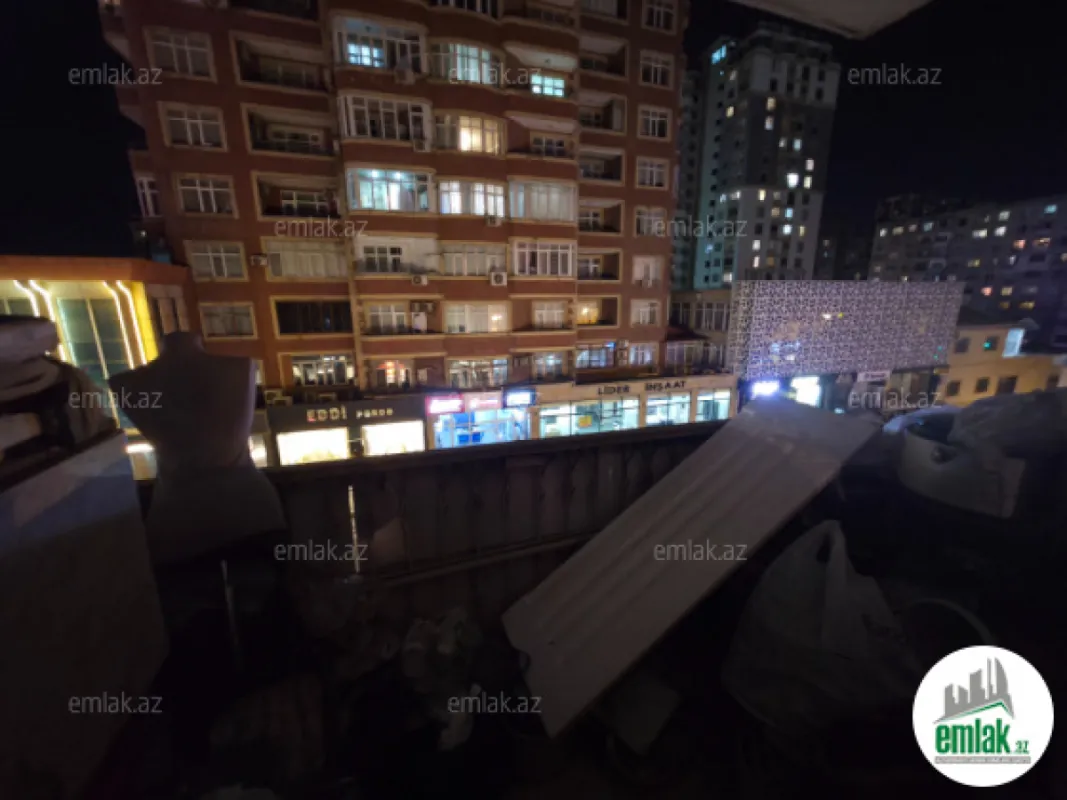 Satılır 3 otaqlı köhnə tikili 69 m²