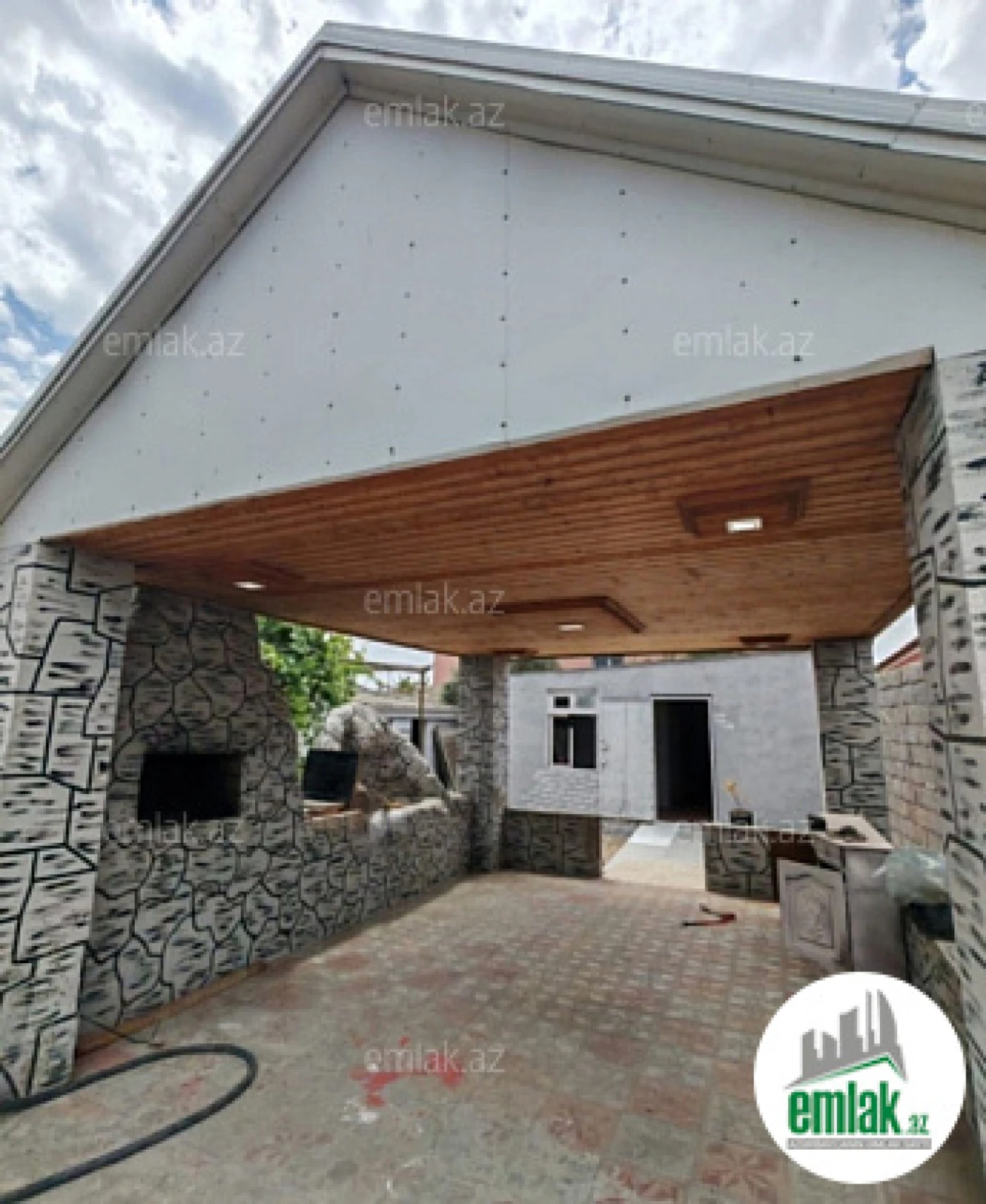 Satılır 3 otaqlı həyət evi 4.5 m²