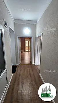 Satılır 2 otaqlı köhnə tikili 55 m²