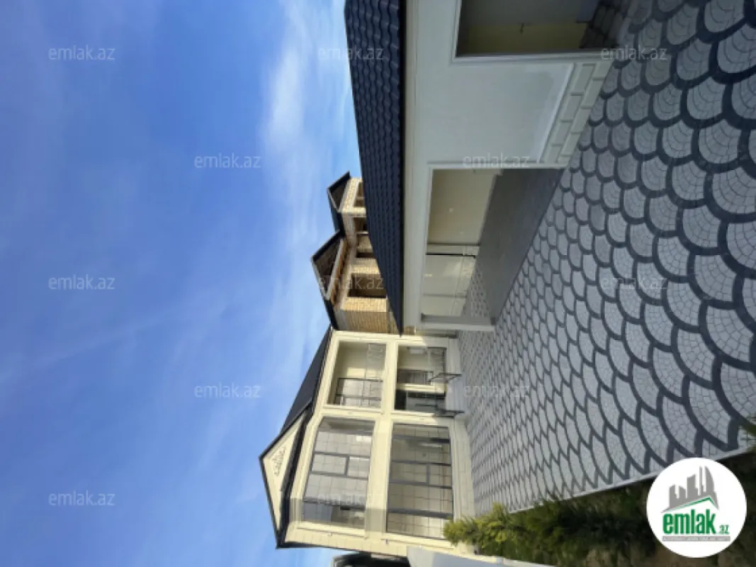 Satılır 5 otaqlı həyət evi 200 m²