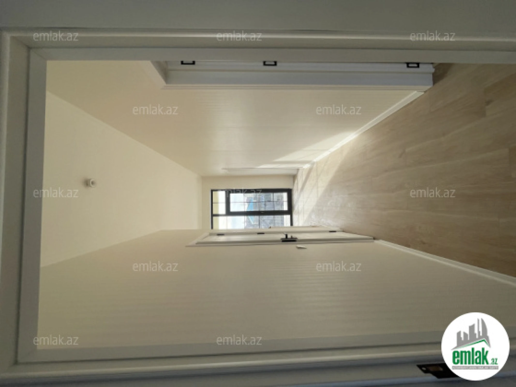 Satılır 5 otaqlı həyət evi 200 m²
