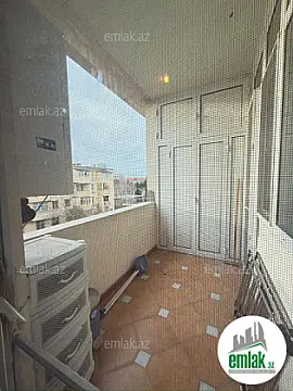 Satılır 2 otaqlı köhnə tikili 56 m²