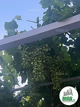 Satılır 5 otaqlı həyət evi 180 m²