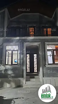Satılır 5 otaqlı həyət evi 180 m²