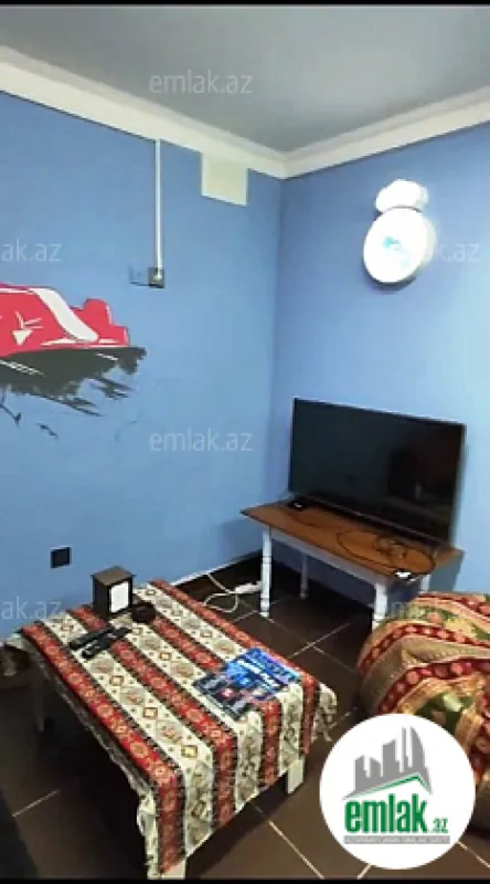 Satılır 5 otaqlı köhnə tikili 45 m²