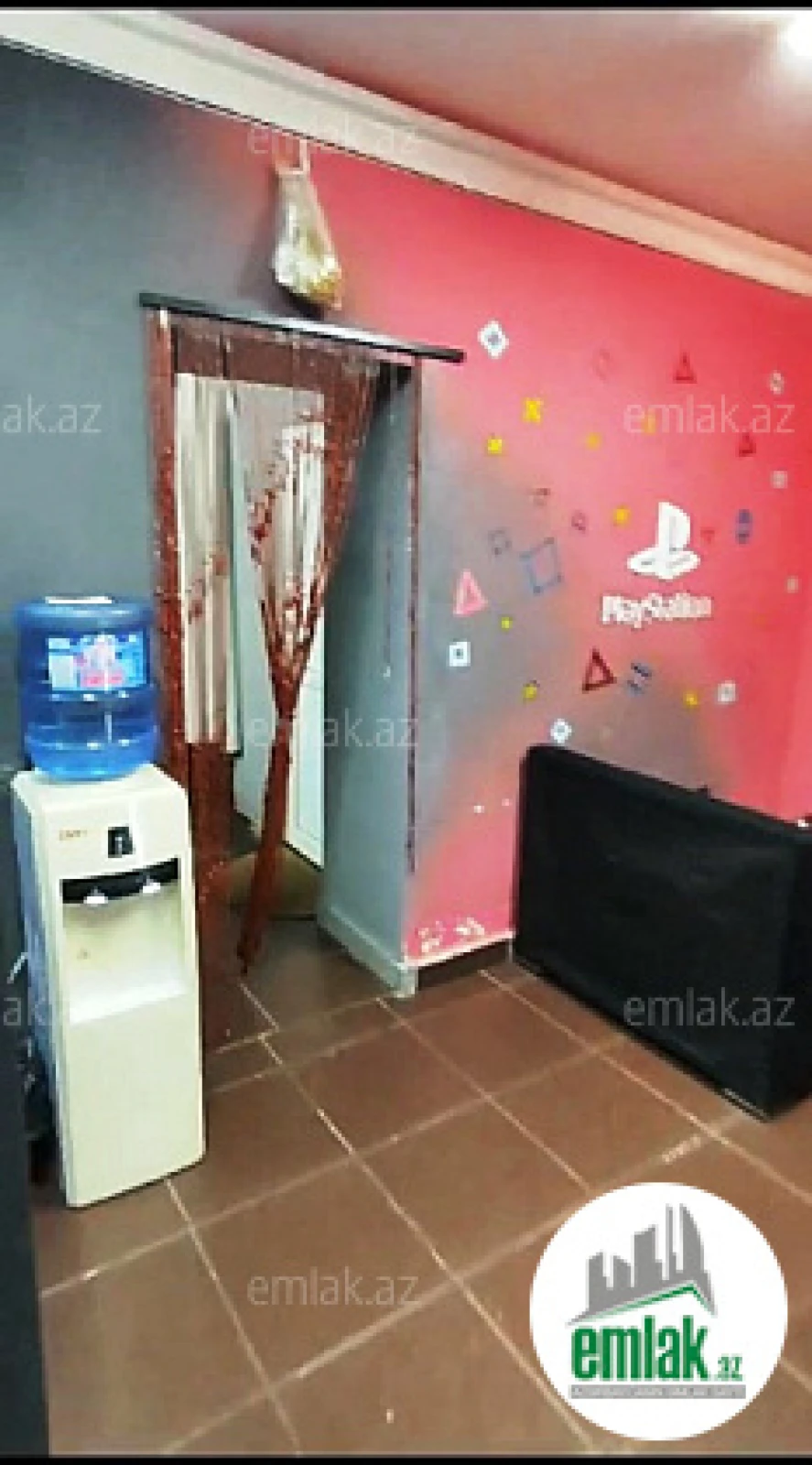 Satılır 5 otaqlı köhnə tikili 45 m²