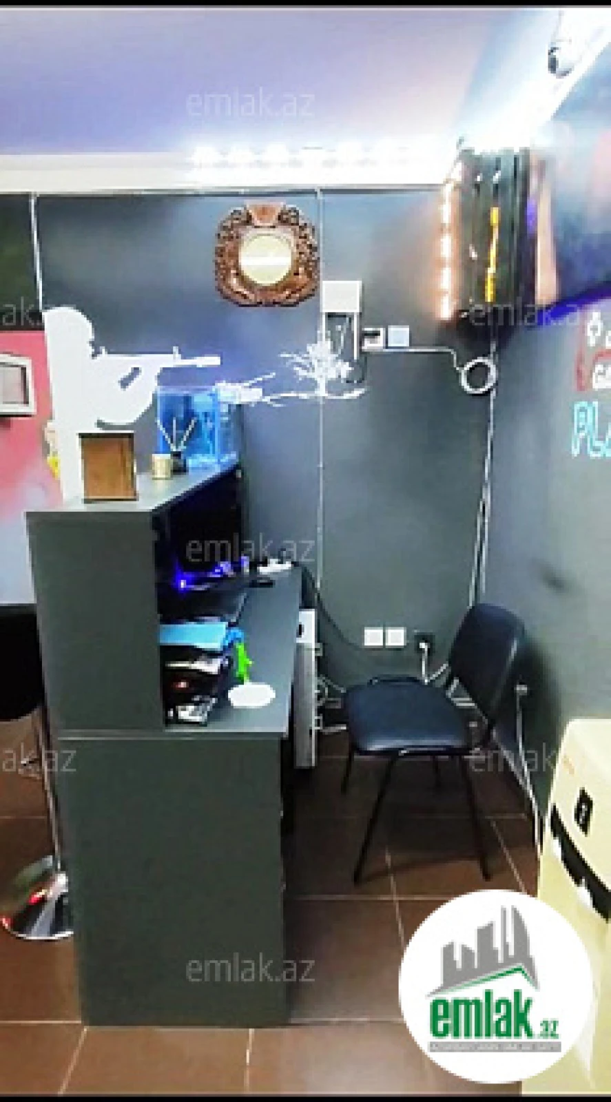 Satılır 5 otaqlı köhnə tikili 45 m²