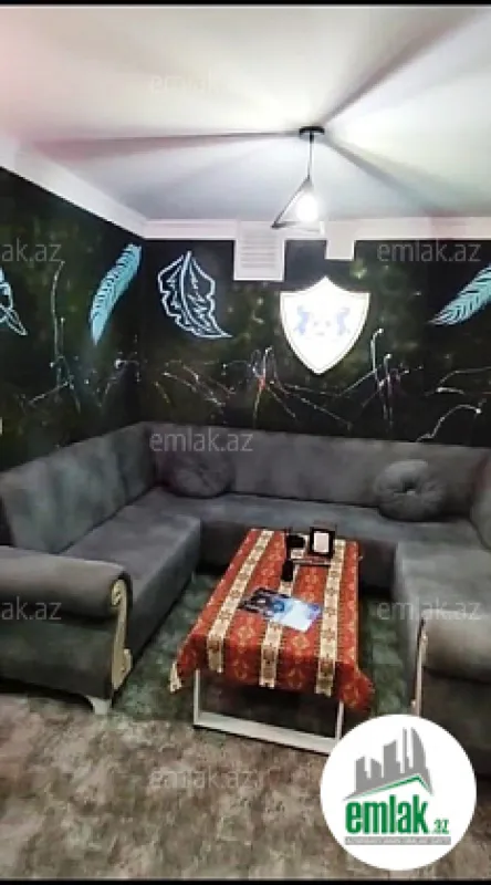 Satılır 5 otaqlı köhnə tikili 45 m²