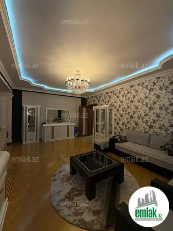 Satılır 2 otaqlı yeni tikili 100 m²