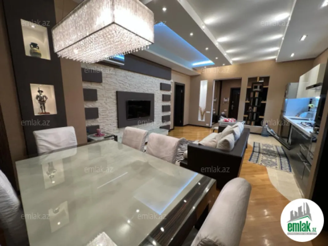 Satılır 3 otaqlı yeni tikili 95 m²