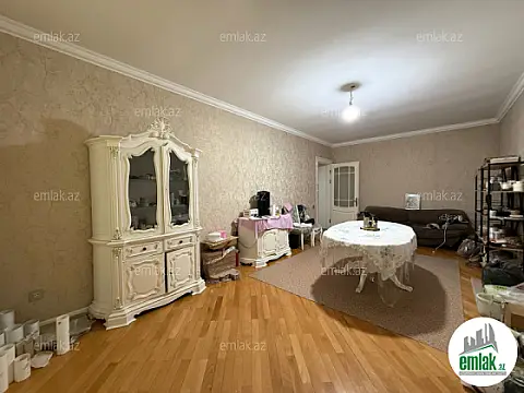 Satılır 3 otaqlı yeni tikili 150 m²