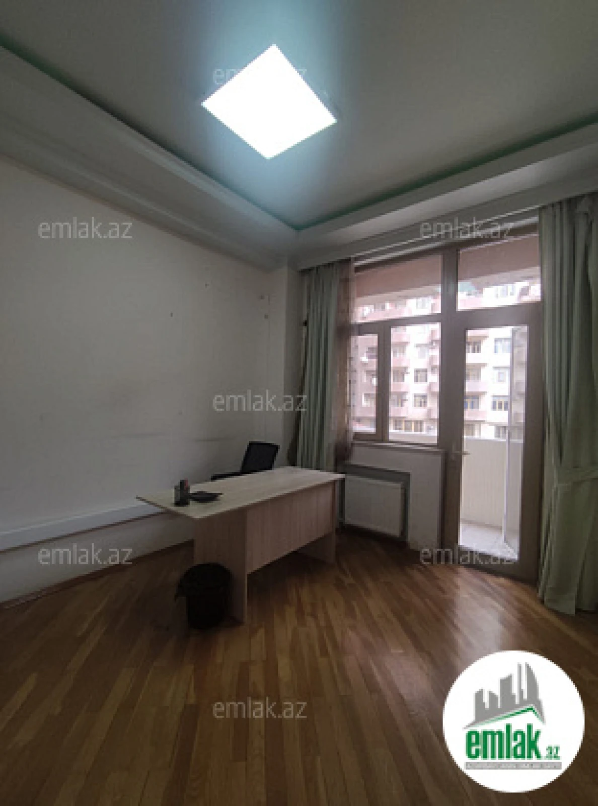 Satılır 3 otaqlı yeni tikili 122 m²