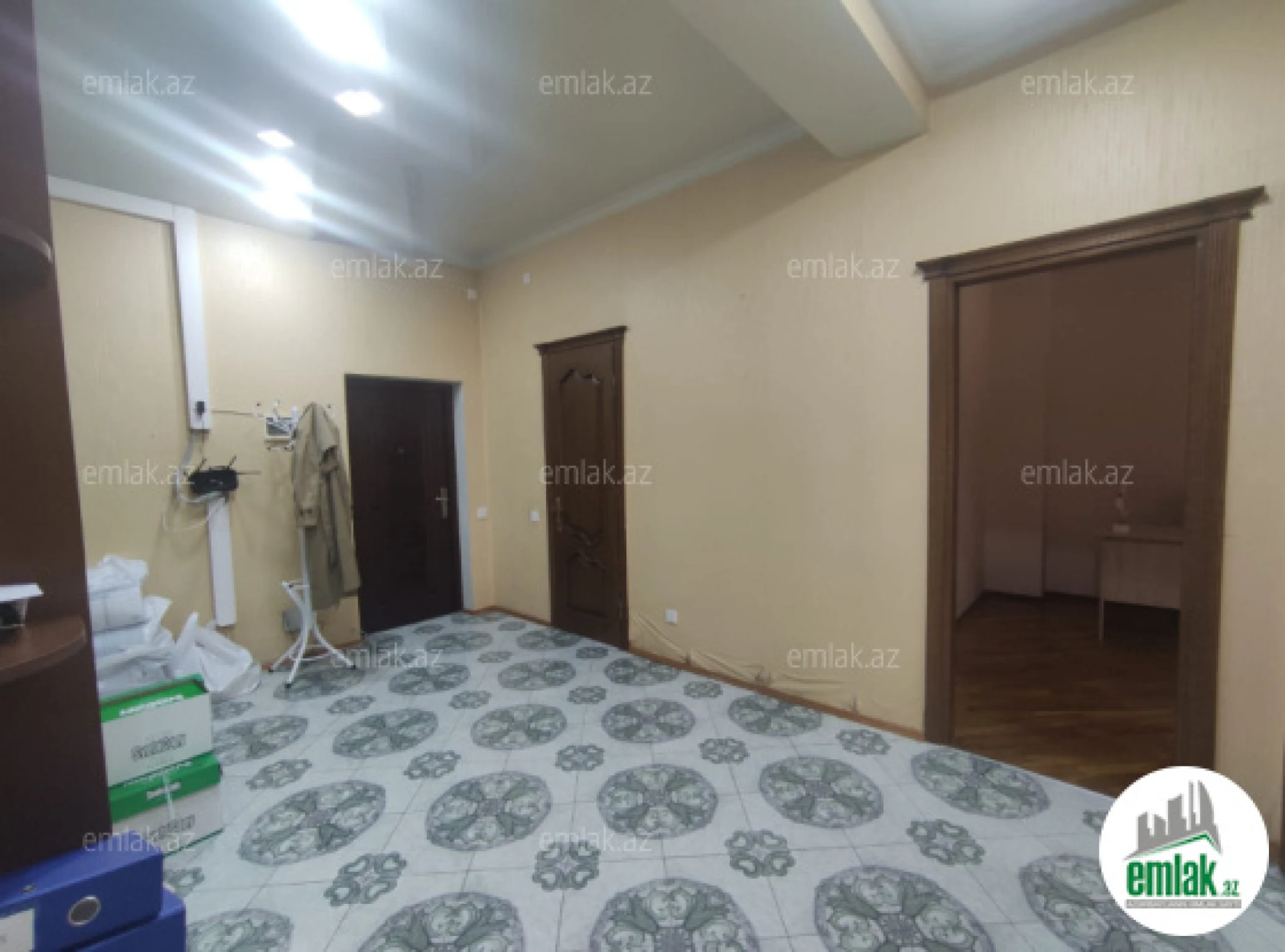 Satılır 3 otaqlı yeni tikili 122 m²