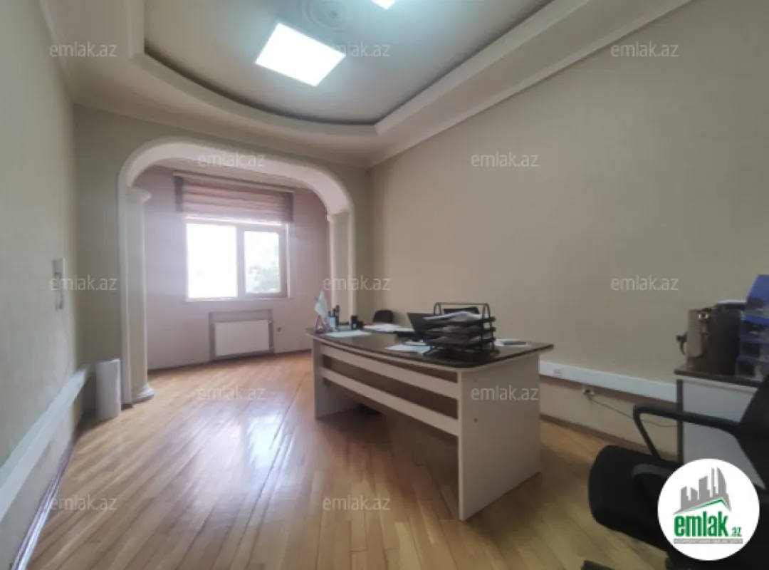 Satılır 3 otaqlı yeni tikili 122 m²