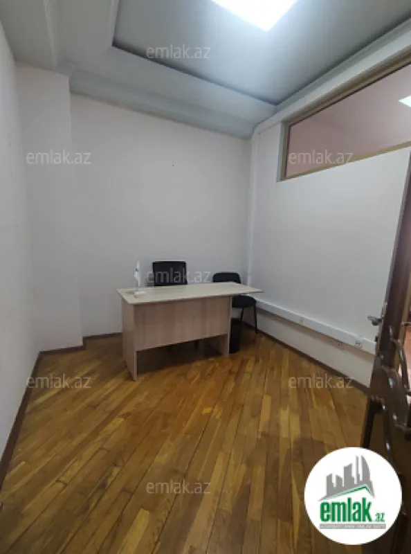 Satılır 3 otaqlı yeni tikili 122 m²