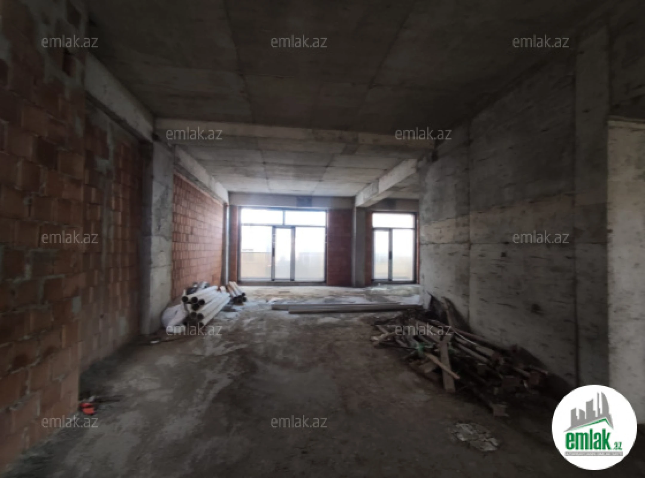 Satılır 3 otaqlı yeni tikili 155 m²