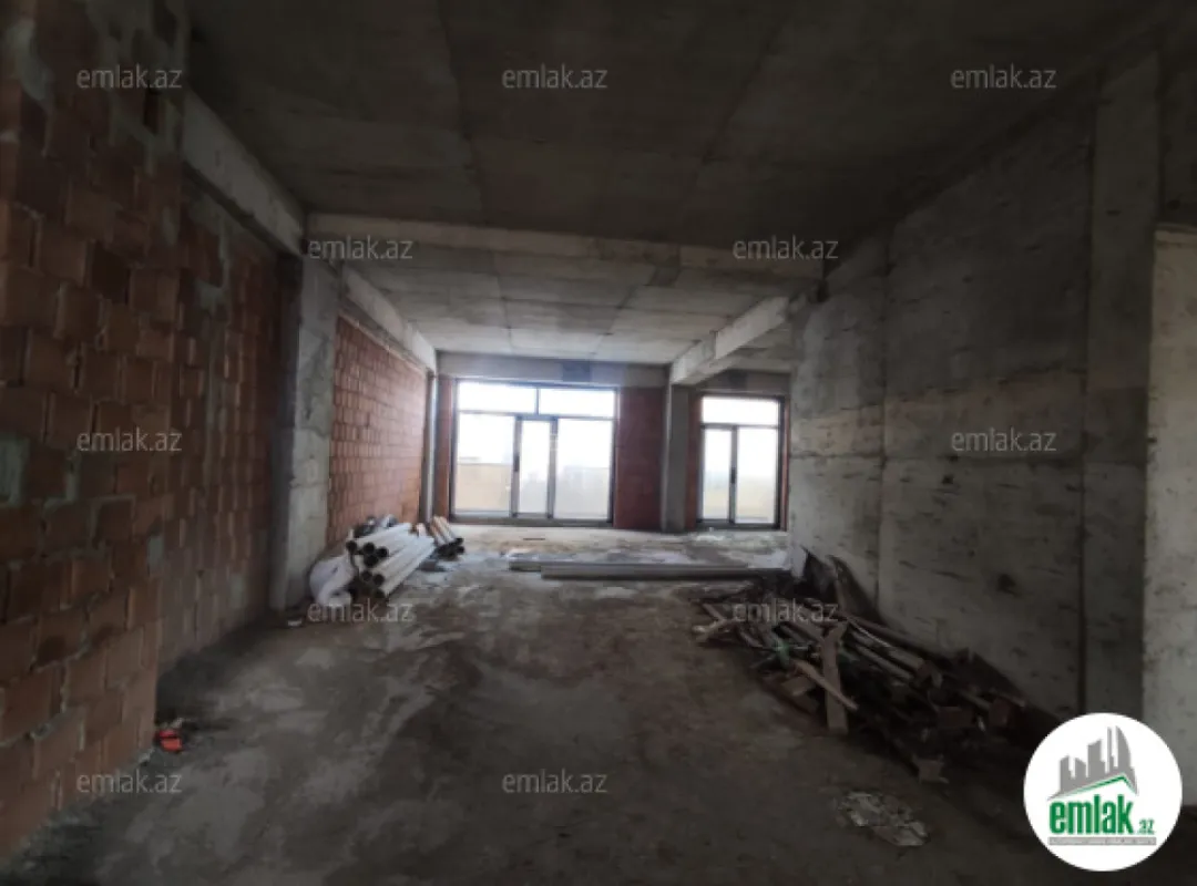 Satılır 3 otaqlı yeni tikili 155 m²