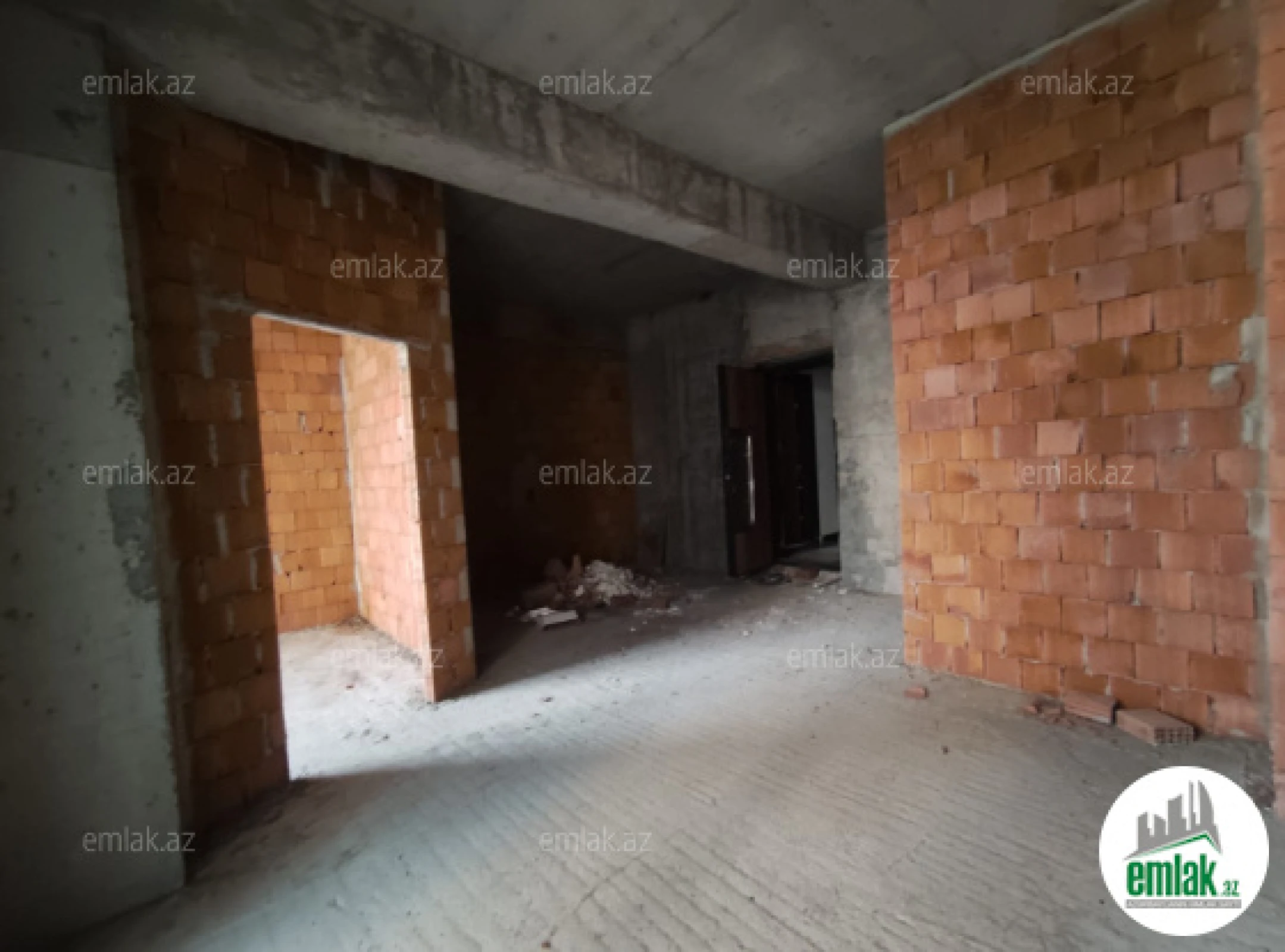 Satılır 3 otaqlı yeni tikili 155 m²