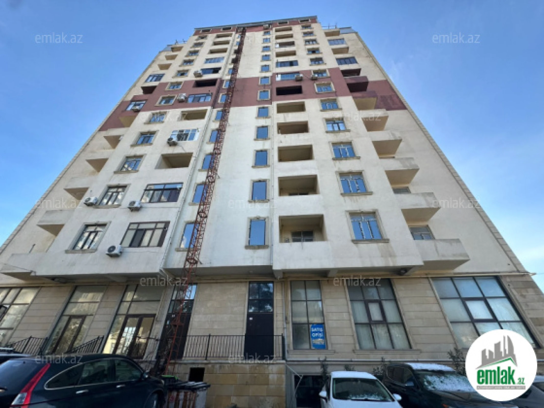 Satılır 3 otaqlı yeni tikili 147 m²